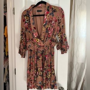 Floral dress pretty little thing NEVER WORN